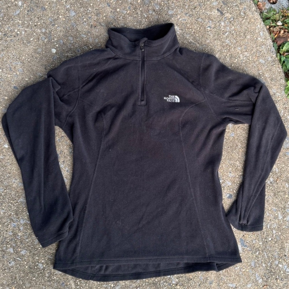 The North Face Womens TKA 100 Black Fleece Quarter Zip Pullover Small S